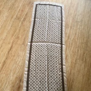 Louis Vuitton Silk scarf